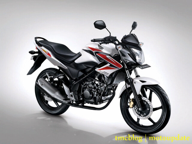 honda cb150r 2014 white red.jpg