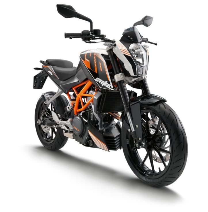 2013-ktm-duke-390-front.jpeg