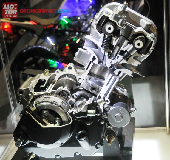 cb150r engine.jpeg