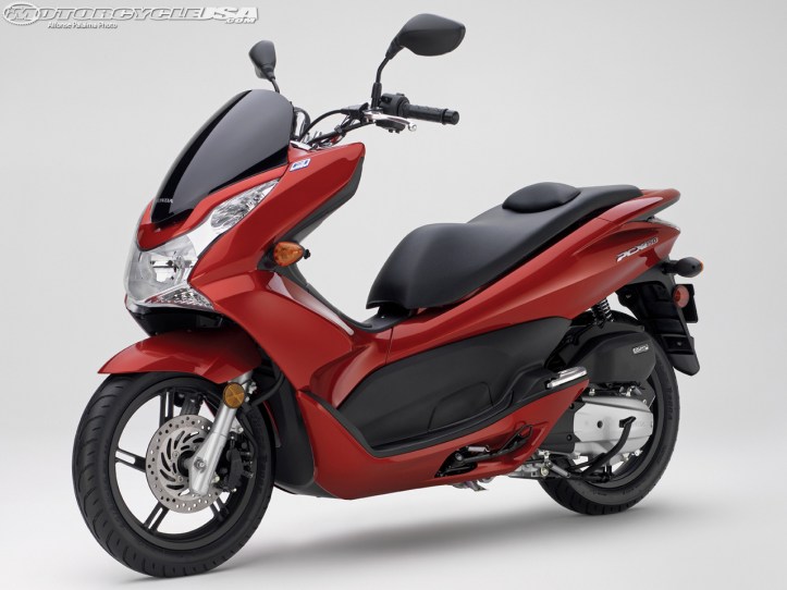 pcx 150 red.jpeg