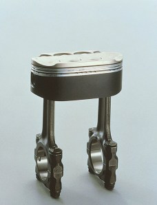 Honda Oval Piston
