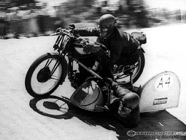 Norton 1949 Eric-Oliver