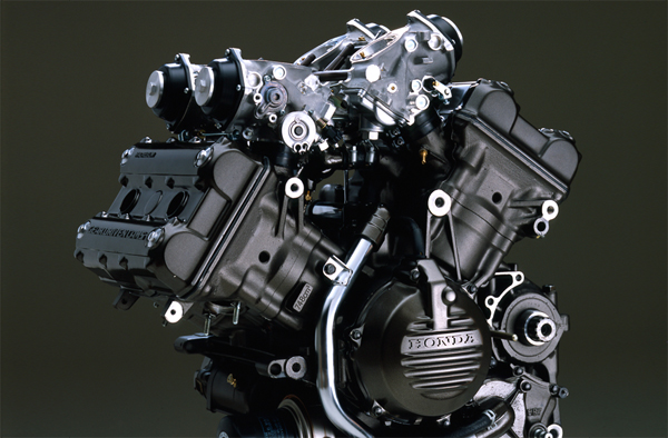 RC30 Engine