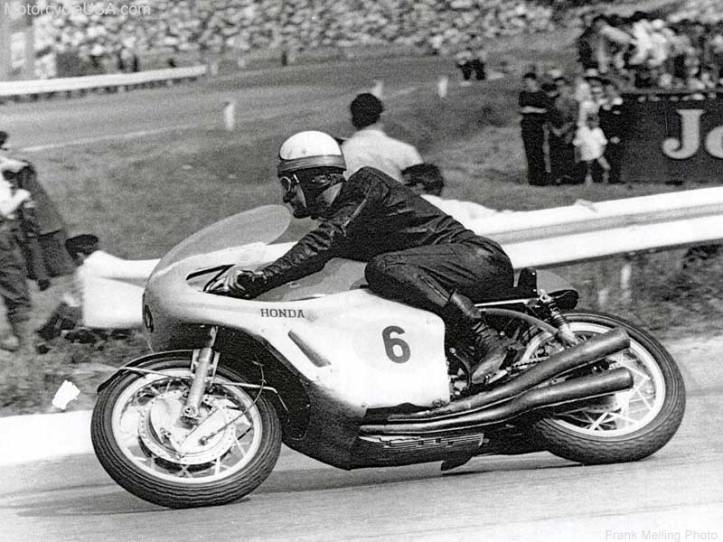 Hailwood RC162