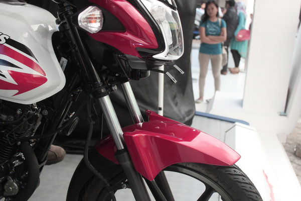 TVS Max HL