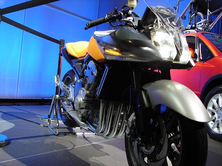 Suzuki Stratosphere 2