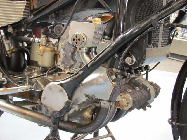 Gilera Rondine Four Engine 2
