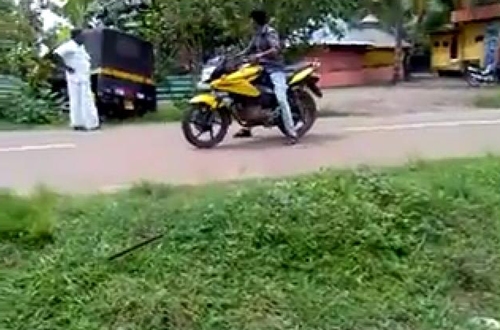 Stunt di Jalanan Umum 6