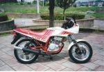 Honda CBX125F 11