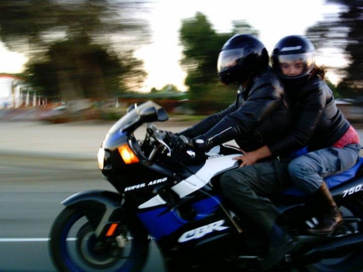 Honda CBR 750 Hurricane 13