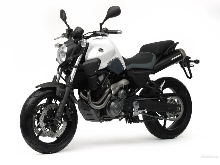 Yamaha MT-03