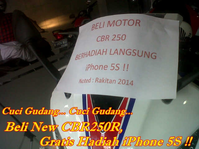 Beli Honda CBR250R Gratis iPhone