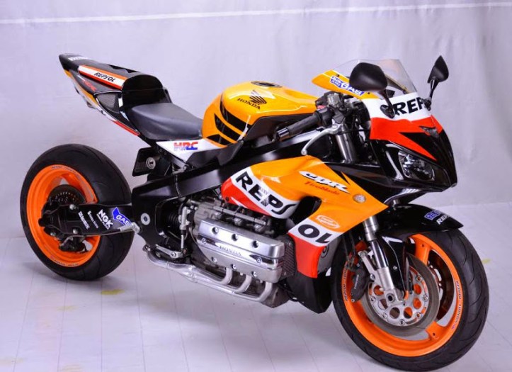 CBR1800RR 6