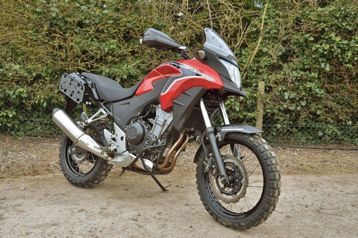 Honda CB500X 4