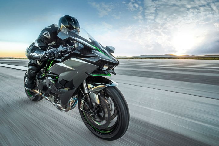 Kawasaki Ninja H2R 3