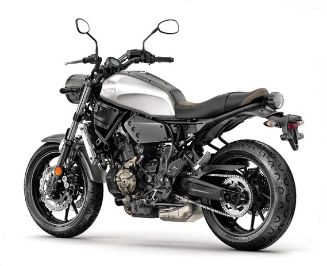 Yamaha-XSR700-2
