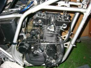 Kawasaki CS 250 Engine
