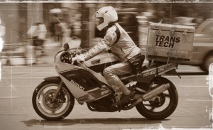 Suzuki GSX-R400 Delivery