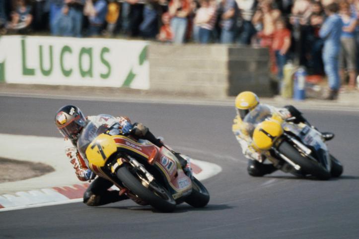 Barry Sheene vs Kenny Roberts