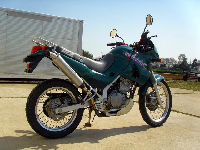 Kawasaki KLE 250 Anhelo