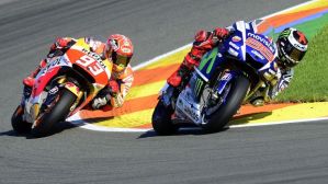 Marquez vs Lorenzo Valencia 2015