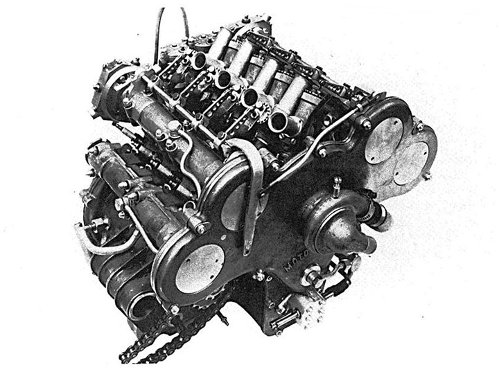 Motor Bermesin V8 8 Silinder