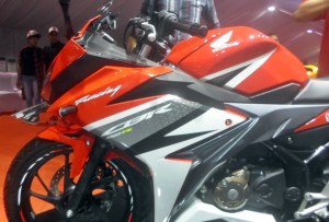 All New Honda CBR150R Facelift 2016