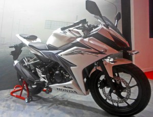 All New Honda CBR150R Facelift 2016