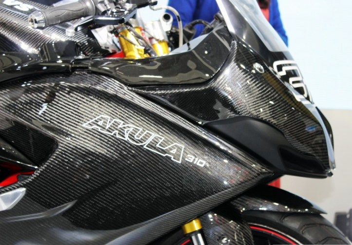TVS Akula 310