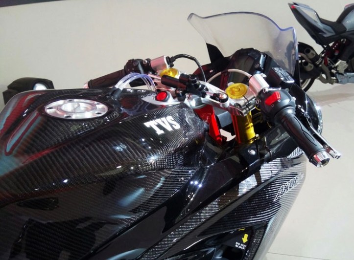 TVS Akula 310