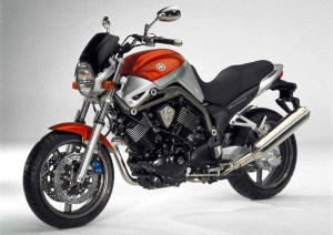 Yamaha BT1100 Bulldog