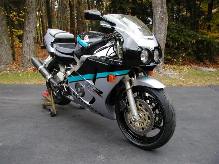 Honda CBR400RR